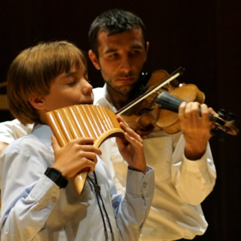 Taras Berchtold am Festival der Panflöte